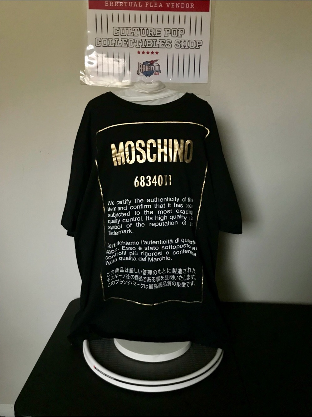 Moschino Black Gold Graphic T-Shirt Men’s IT 56